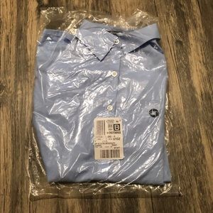 Chase button up uniform shirt in 0petite.